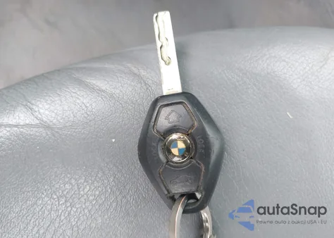 2001 BMW 330Ci z USA, uszkodzony, nr VIN WBABS53411JU82887